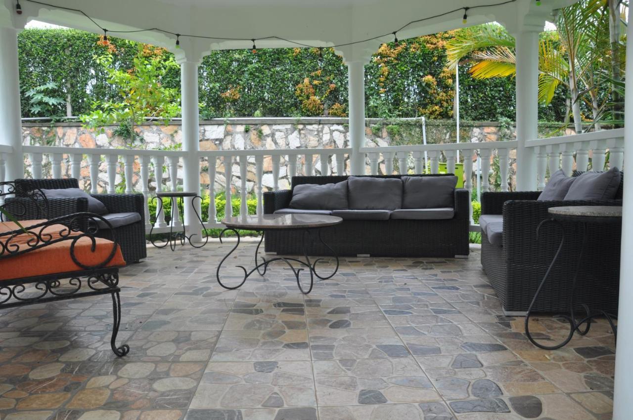 Home Bliss Hotel- Fort Portal Uganda מראה חיצוני תמונה
