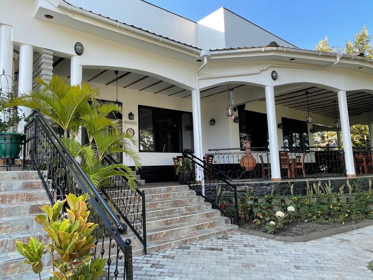 Home Bliss Hotel- Fort Portal Uganda מראה חיצוני תמונה