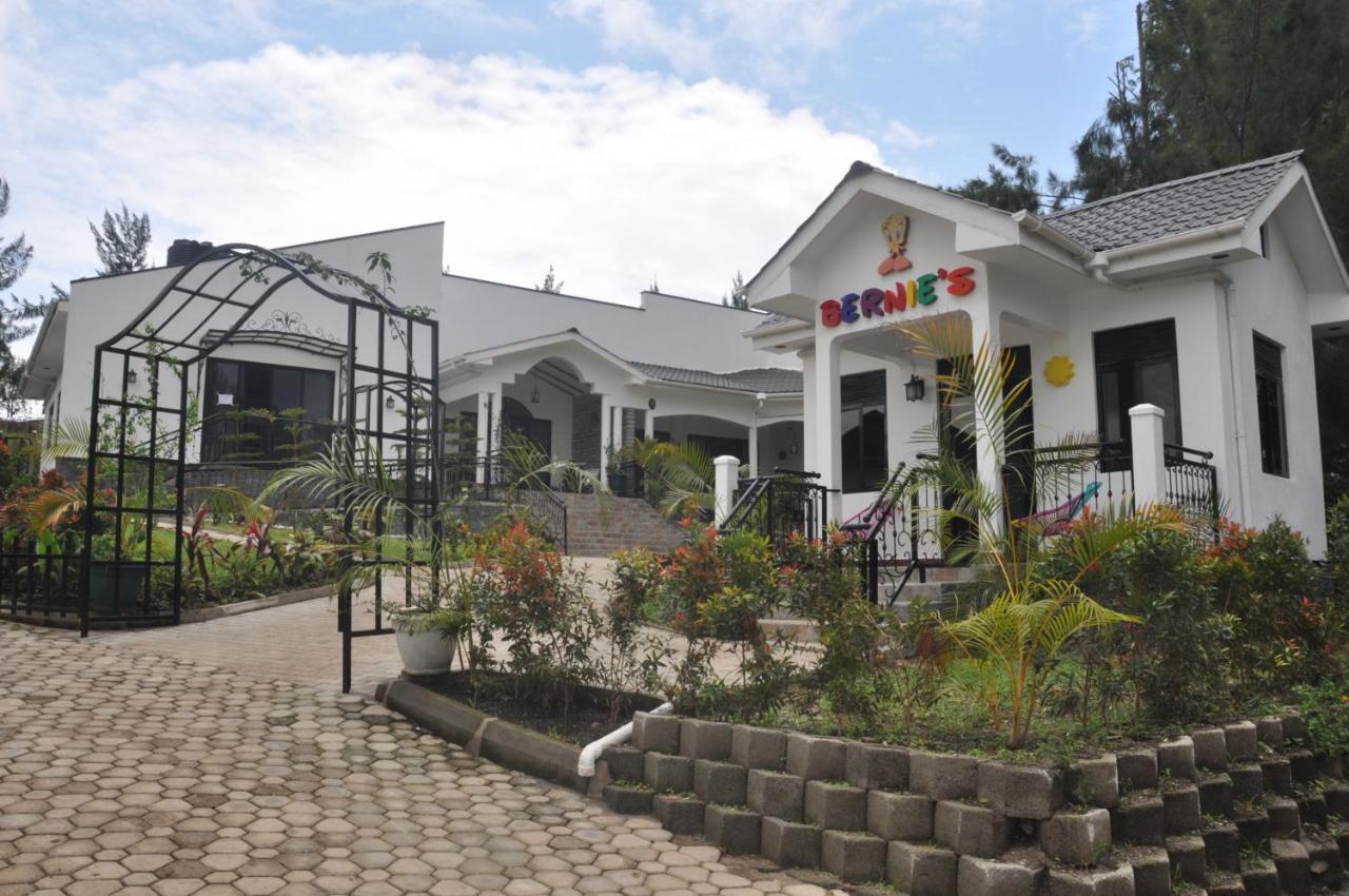Home Bliss Hotel- Fort Portal Uganda מראה חיצוני תמונה