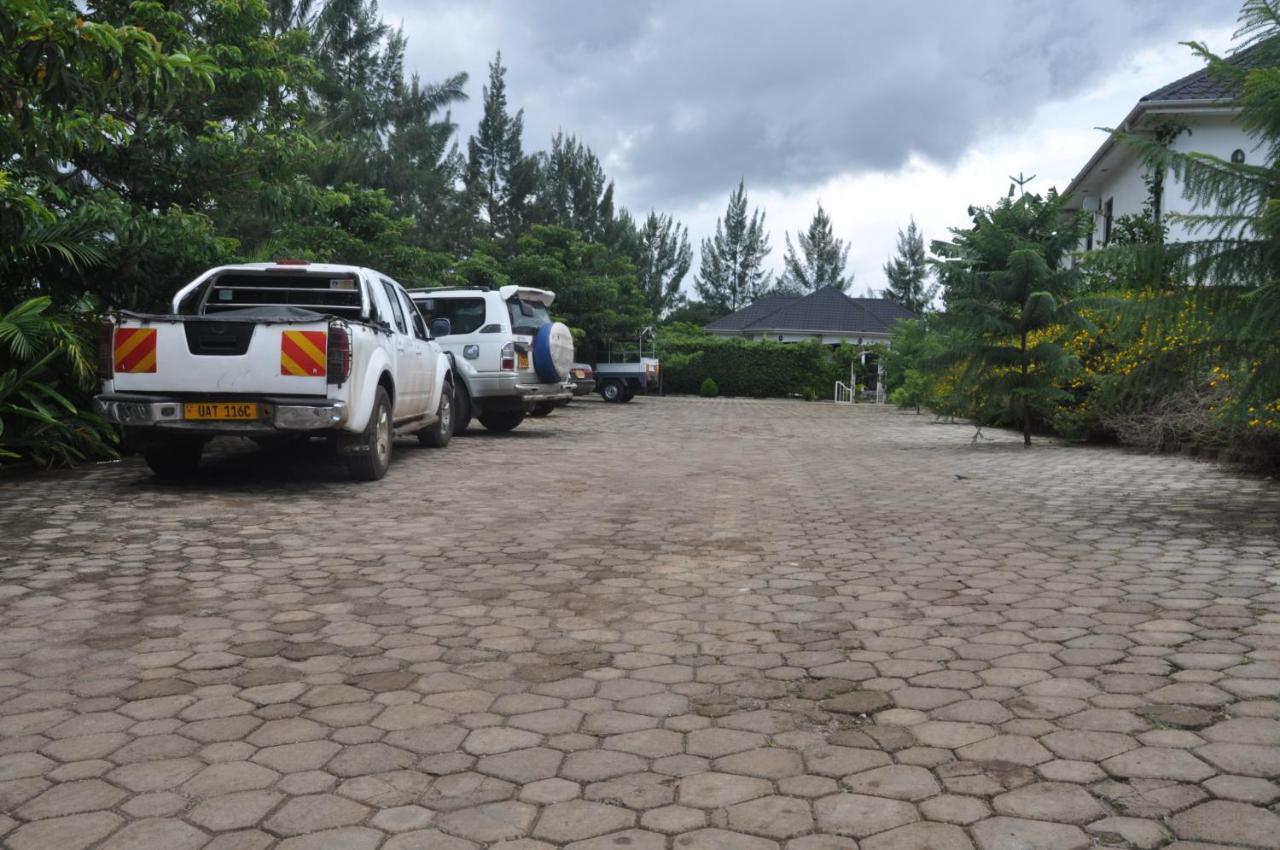 Home Bliss Hotel- Fort Portal Uganda מראה חיצוני תמונה